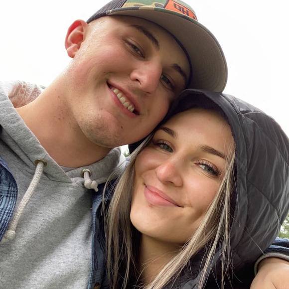 Profile Picture of Alexa Jablonski (@alexa_mj5) on Poshmark