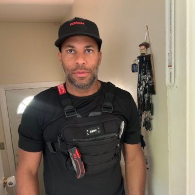 Profile Picture of Shaun Webb (@ShaunsWebb) on Twitter