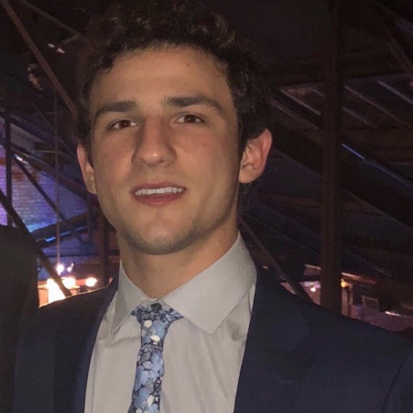 Profile Picture of Matt Mannino (@mannino248) on Poshmark