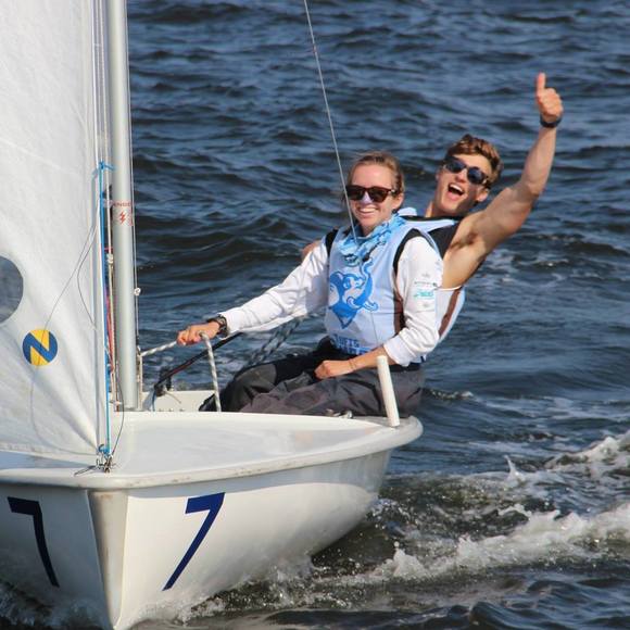 Profile Picture of Griffin Rolander (@grolander) on Poshmark