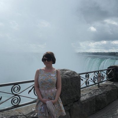 Profile Picture of Ivy Craig (@IvyCraig123) on Twitter