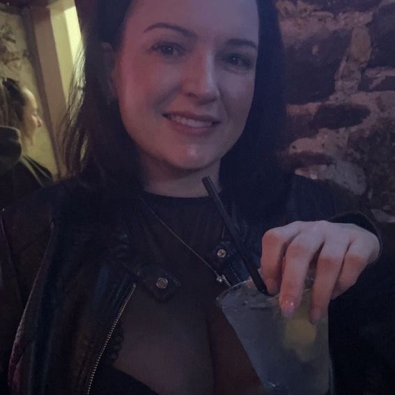 Profile Picture of Anne Clayton (@minihandshygienist) on Tiktok