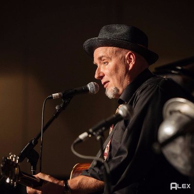 Profile Picture of Dave Stuckey & The Hot House Gang (@StuckeyGang) on Twitter