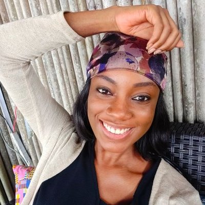 Profile Picture of Lauretta (@Lorelle___) on Twitter
