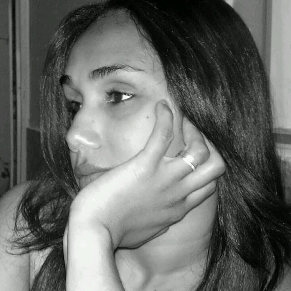Profile Picture of Ruth Mancebo (@ruthmancebo) on Poshmark