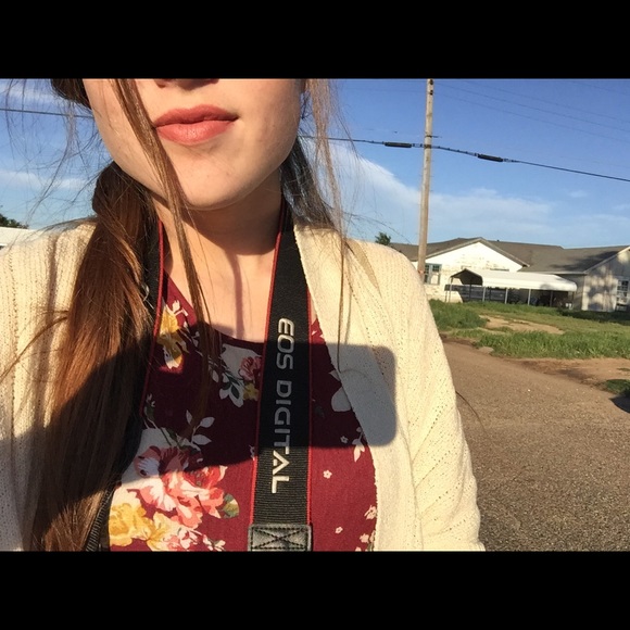 Profile Picture of Makayla Appleton (@makapple) on Poshmark