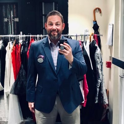 Profile Picture of Dustin Cunningham (@DustinPerforms) on Twitter