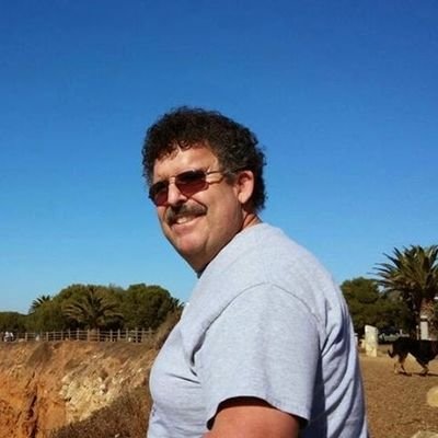 Profile Picture of Hal Ross (@HalRoss13) on Twitter