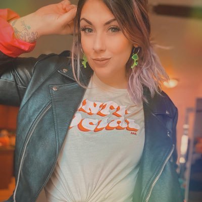 Profile Picture of Melanie Page (@MelaniePageee) on Twitter