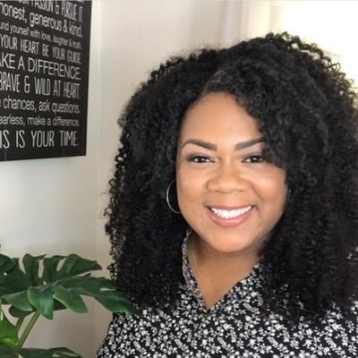 Profile Picture of Dr. Christina Alicia Campbell (@drchrisalicia) on Twitter