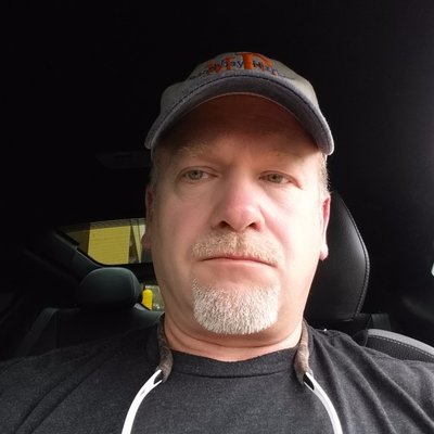 Profile Picture of Michael Pinard (@MichaelPinard2) on Twitter