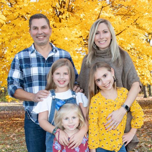 Profile Picture of Erin Onesko (@eonesko) on Poshmark