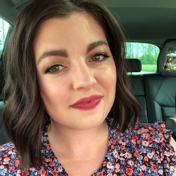 Profile Picture of Brittany Stoneman (@bpark2709) on Poshmark