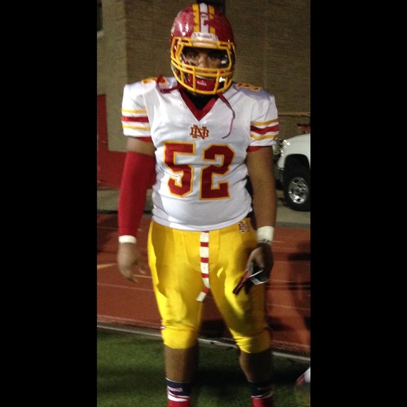 Rafael Poncedeleon - Poshmark Profile Picture of Rafael Poncedeleon (@ponce52) on Poshmark