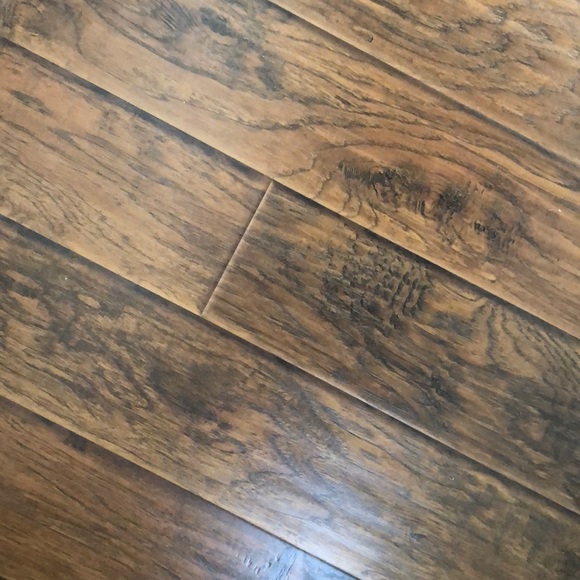 Profile Picture of Barnandrel (@barnandrel) on Poshmark