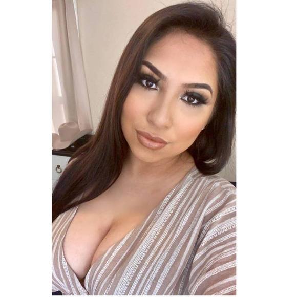 Lucero Ramos - Poshmark Profile Picture of Lucero Ramos (@lucyramos98) on Poshmark