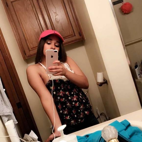 Taniya Archangel - Poshmark Profile Picture of Taniya Archangel (@taniyaarchangel) on Poshmark