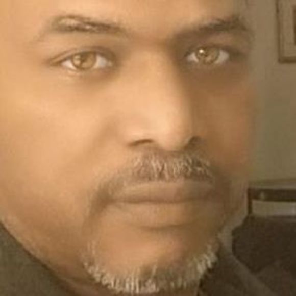 Profile Picture of Carl Bailey (@i_bbb) on Poshmark