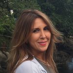 Profile Picture of Debbie Dakis (@debbiedakis) on Instagram