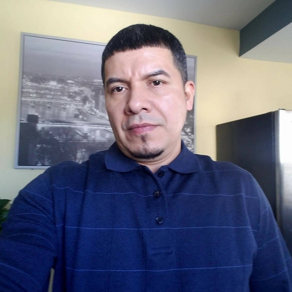 Profile Picture of Juan angel Vides (@juan39angel) on Poshmark