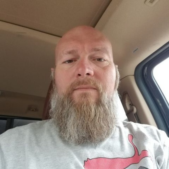 Profile Picture of James Haigood (@jameshaigood) on Poshmark