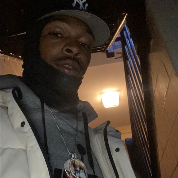 Profile Picture of Marcus Mclean (@bigbagslim) on Poshmark