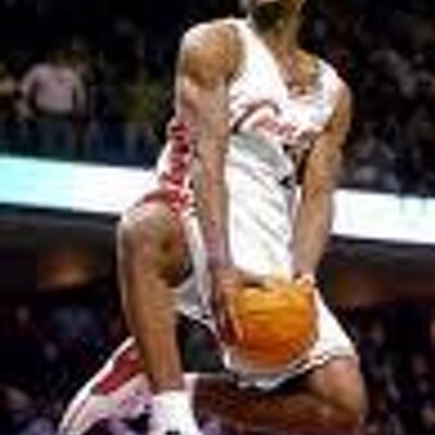 Profile Picture of Isaiah Lowe (@ILOWE21) on Twitter