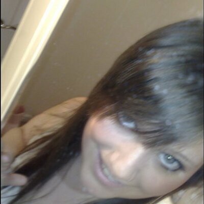 Emma Goodall - Twitter Profile Picture of Emma Goodall (@shweetlikecandy) on Twitter