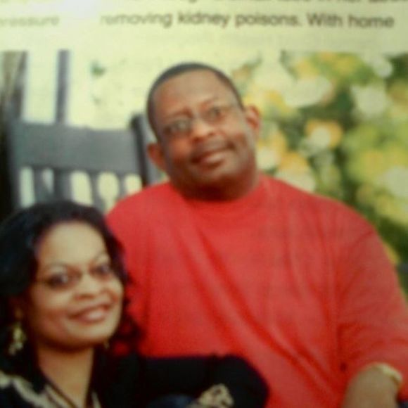 Profile Picture of Corey Lindsay (@coreylindsaycll) on Poshmark