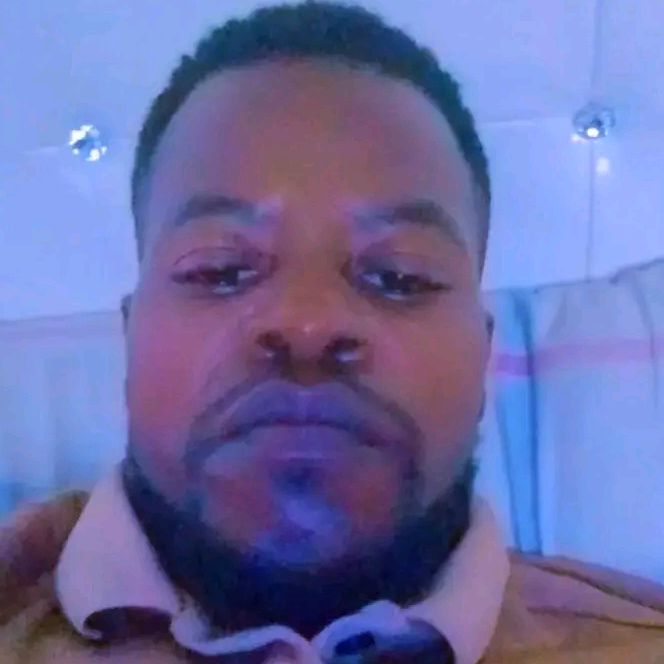 Profile Picture of @maxonjean202 (@maxonjean6) on Tiktok