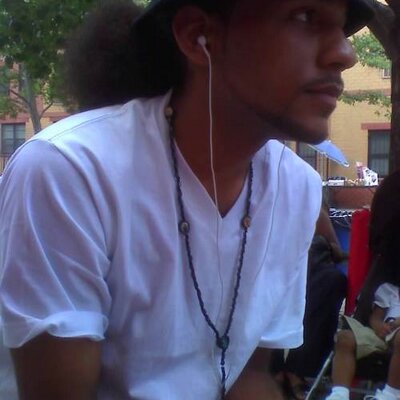 Profile Picture of Troy Andrew Rivers (@TDubble321) on Twitter