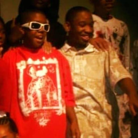 Profile Picture of Ray Bates (@raybates23) on Poshmark