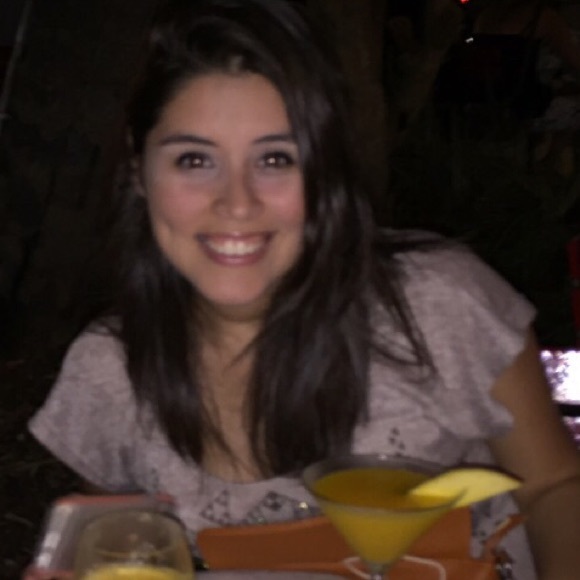 Profile Picture of Ada Velasquez (@stephi90) on Poshmark