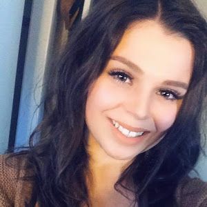 Profile Picture of chrissyholderman (@chrissyholderman) on Tiktok