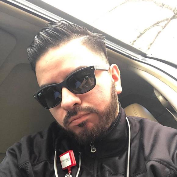 Profile Picture of Kevin Guardado (@kevin3045) on Poshmark