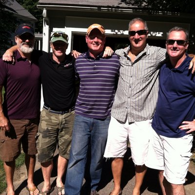 Profile Picture of The Tom Lyon (@thetomlyon) on Twitter