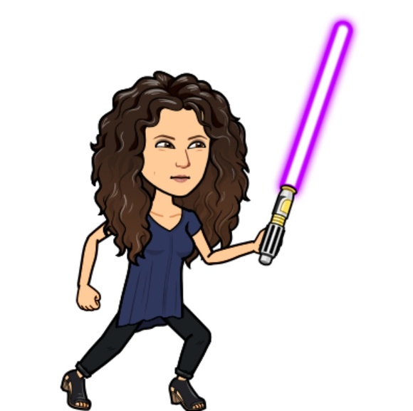 Profile Picture of Heather Kilburn (@hakilburn) on Poshmark