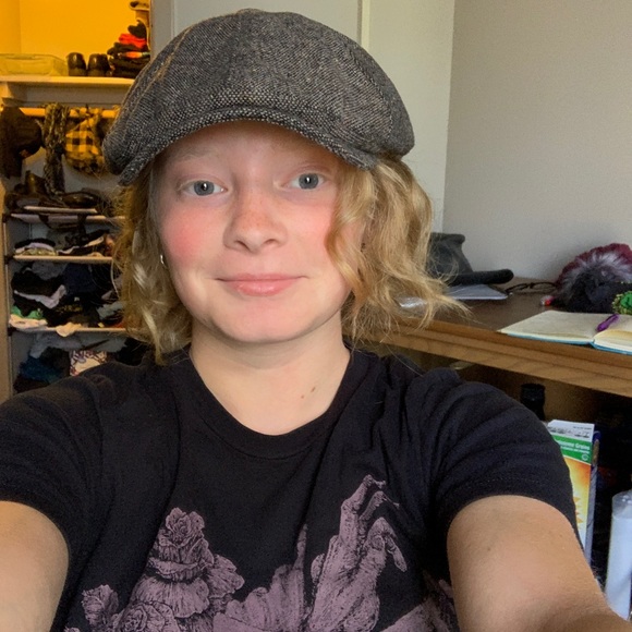 Profile Picture of Kaylee Braddock (@kbraddock88) on Poshmark