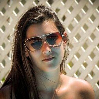 Profile Picture of Julia Gil (@Juliagil95) on Twitter