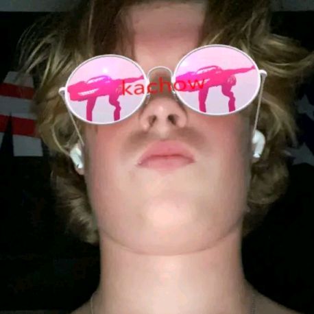 Profile Picture of PAWLAK (@paulfikfok) on Tiktok