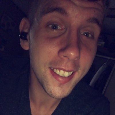 Profile Picture of Doug Barrett (@itsdoug_tiktok) on Twitter