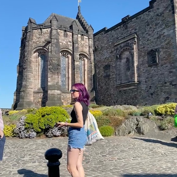 Profile Picture of Chloe Bragg (@chloebragg148) on Poshmark