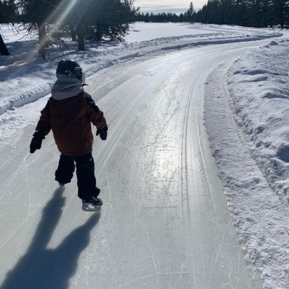 Profile Picture of Lee-ann Koivisto (@l_koivisto) on Poshmark