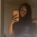 Profile Picture of Kim Melonie (@kaemelonie_) on Instagram