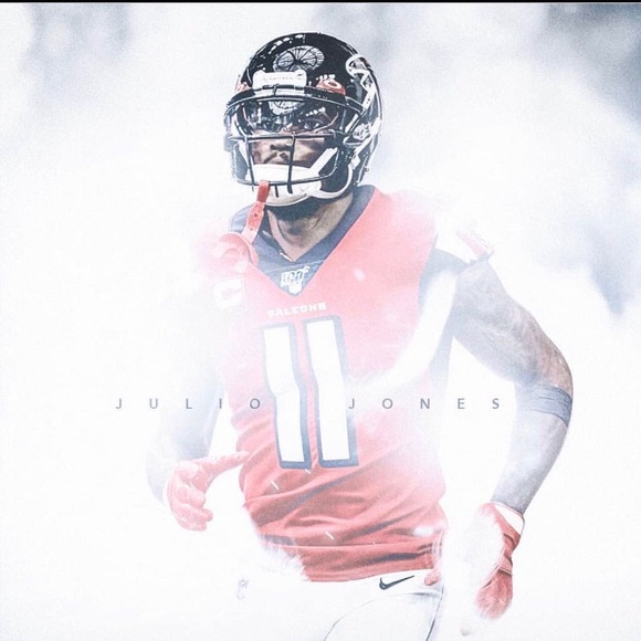 Profile Picture of Steven Vela (@svela668) on Poshmark