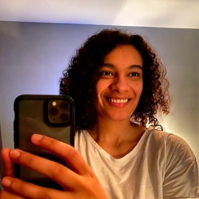 Profile Picture of Lisa George-Gilroy (@LGG_89) on Twitter