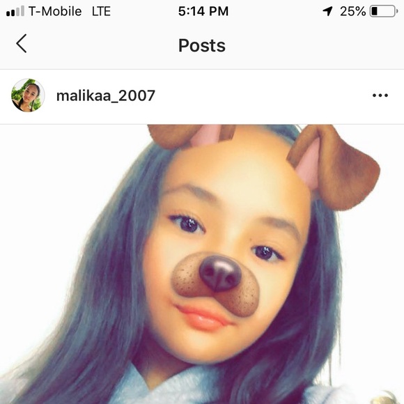 Profile Picture of Malika Ahmedova (@yaysies) on Poshmark