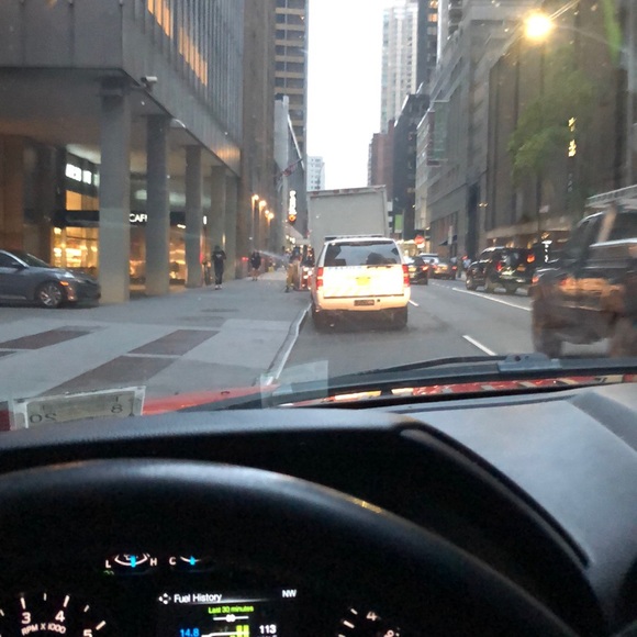 Profile Picture of Liam Gallagher (@lgallagher101) on Poshmark