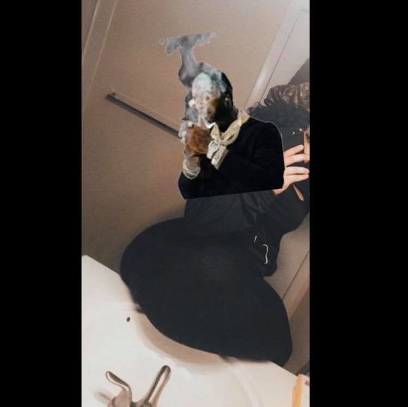 Aaliyah Colomer - Poshmark Profile Picture of Aaliyah Colomer (@colomeraaliyah2) on Poshmark