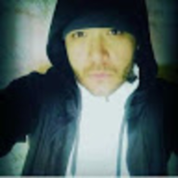 Profile Picture of Aaron Beaston (@abeast717) on Poshmark